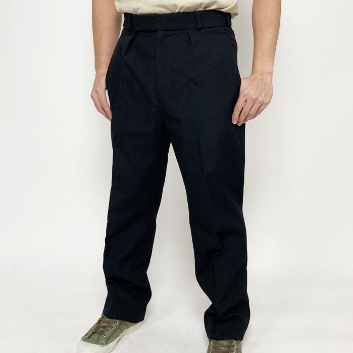 イギリス海軍 ROYAL NAVY ブラック ウーステッドウール ワーキングパンツ（USED）233U=